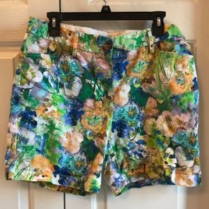 Lands’ End mid rise shorts 10
